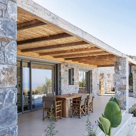 Villa North Alisseos
