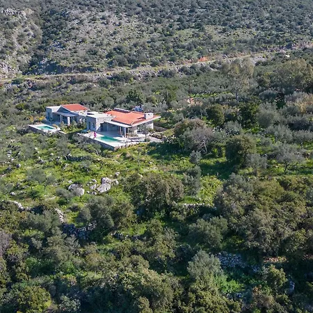 North Alisseos Villa *